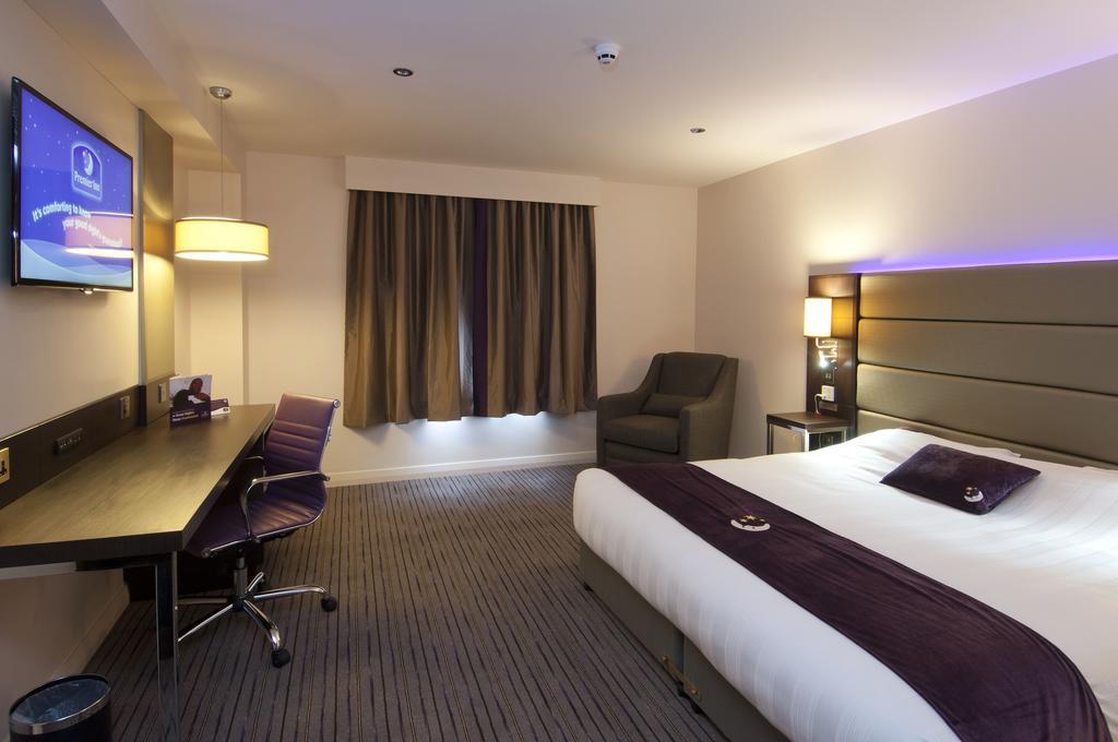Premier Inn London Bexleyheath Exterior foto