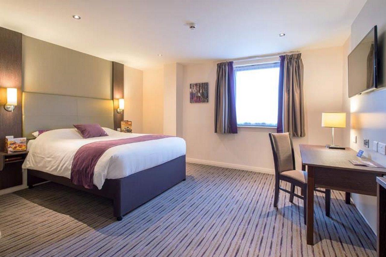 Premier Inn London Bexleyheath Exterior foto